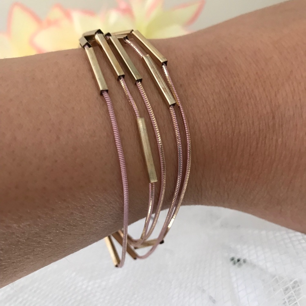 🛍Guess Multi-strand Bracelet - Picture 3 of 6